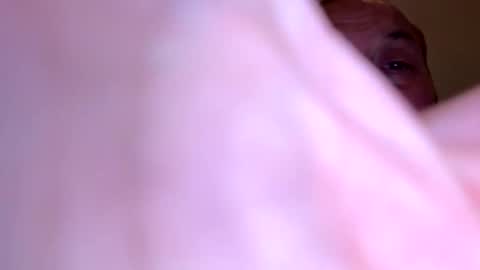 Snapshot of james30cup chatting on February 23, 8:44 am what you in too online show from February 23, 8:44 am