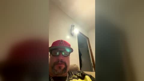what you in too online show from June 9, 5:19 am
