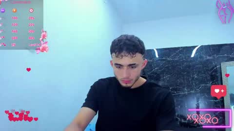 james_06_ online show from May 27, 3:42 pm