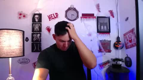 james_cr online show from October 31, 11:11 am