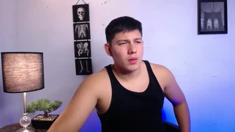 james_cr online show from November 8, 12:11 am