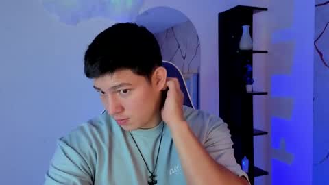 james_cr online show from May 21, 12:34 pm