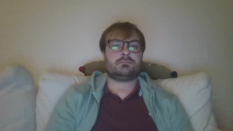 Snapshot of james_heron chatting on January 24, 10:19 pm James Heron online show from January 24, 10:19 pm