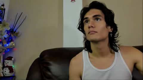 james_morrisonm online show from December 1, 8:25 pm