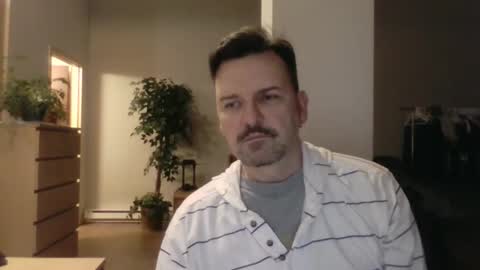 James2025 online show from March 9, 1:56 am