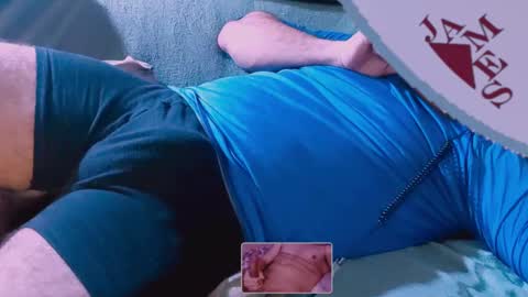 Snapshot of jameshetfield450 chatting on March 9, 12:09 pm James Clapeyron online show from March 9, 12:09 pm