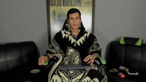 Snapshot of jamesinked_ chatting on February 27, 3:04 am Jamesinked online show from February 27, 3:04 am