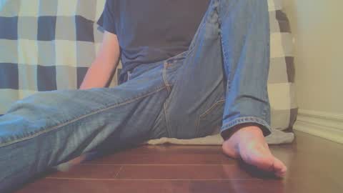 Snapshot of jamesknight57 chatting on January 31, 7:23 pm James online show from January 31, 7:23 pm