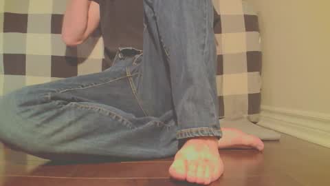 Snapshot of jamesknight57 chatting on March 1, 2:24 am James online show from March 1, 2:24 am