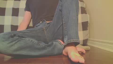 Snapshot of jamesknight57 chatting on March 22, 10:57 pm James online show from March 22, 10:57 pm