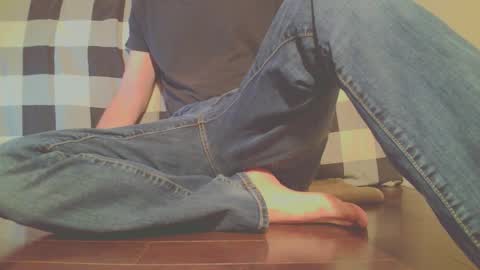 Snapshot of jamesknight57 chatting on March 24, 11:21 pm James online show from March 24, 11:21 pm