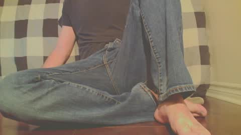 Snapshot of jamesknight57 chatting on March 26, 2:28 am James online show from March 26, 2:28 am