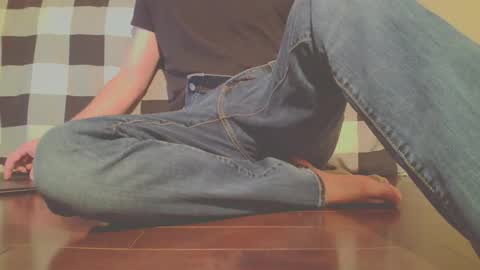 Snapshot of jamesknight57 chatting on March 31, 12:45 am James online show from March 31, 12:45 am