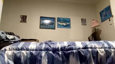 Snapshot of jamesloveridge901 chatting on November 4, 9:41 am jamesloveridge901 online show from November 4, 9:41 am