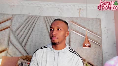 Snapshot of jamesparck chatting on December 26, 12:16 pm James online show from December 26, 12:16 pm