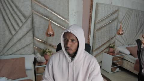 Snapshot of jamesparck chatting on February 5, 12:17 pm James online show from February 5, 12:17 pm