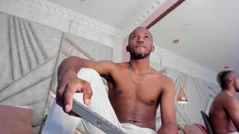 Snapshot of jamesparck chatting on February 26, 6:21 pm James online show from February 26, 6:21 pm