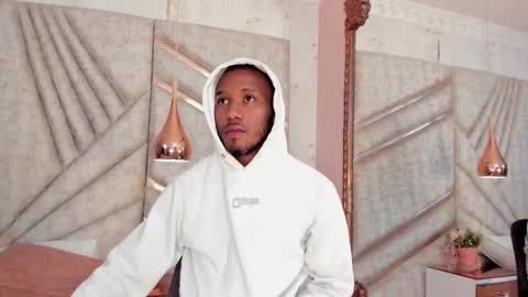 Snapshot of jamesparck chatting on March 7, 12:01 pm James online show from March 7, 12:01 pm