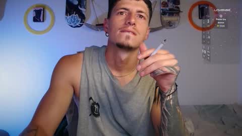 jamesss____ online show from September 24, 7:50 pm