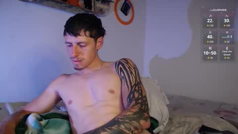 jamesss____ online show from October 12, 8:35 am