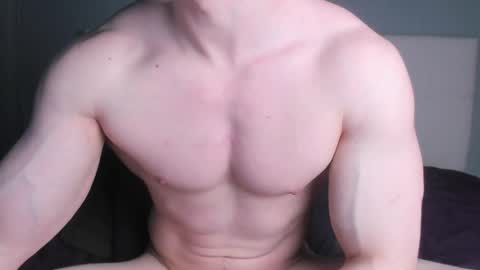 Snapshot of jamesstong chatting on May 20, 8:15 pm James Strong online show from May 20, 8:15 pm