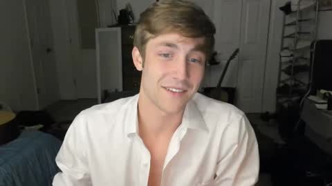 Snapshot of jamesterl chatting on January 28, 5:32 am Jamesterl online show from January 28, 5:32 am