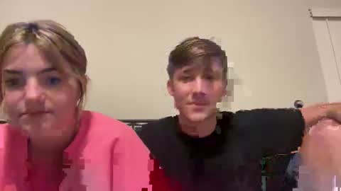 Snapshot of jamesterl chatting on April 6, 3:59 am Jamesterl online show from April 6, 3:59 am