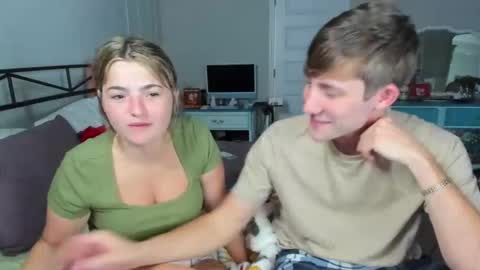 Snapshot of jamesterl chatting on April 7, 4:46 am Jamesterl online show from April 7, 4:46 am