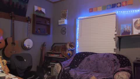 Snapshot of jameswebbscope chatting on June 15, 9:33 am Jameswebbscope online show from June 15, 9:33 am