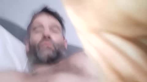 Snapshot of jamie198307 chatting on December 19, 1:12 am jamie198307 online show from December 19, 1:12 am