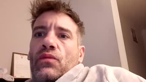 Snapshot of jamie198307 chatting on February 5, 2:16 am jamie198307 online show from February 5, 2:16 am