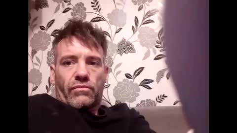 Snapshot of jamie198307 chatting on April 3, 1:58 am jamie198307 online show from April 3, 1:58 am