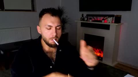 Robbie online show from November 17, 7:03 am