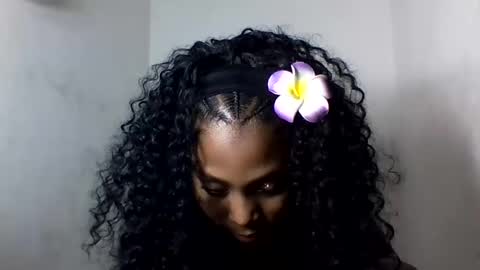 jamila531017 online show from May 28, 9:45 pm