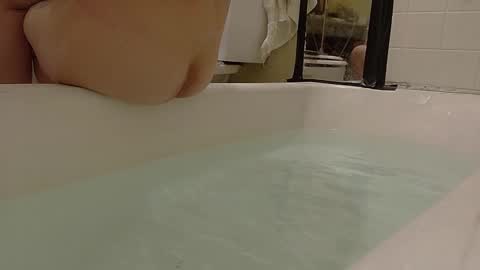 Bootyshows online show from September 30, 7:46 am