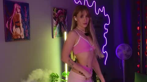 Snapshot of jane2sweet chatting on February 9, 9:41 pm jane2sweet online show from February 9, 9:41 pm