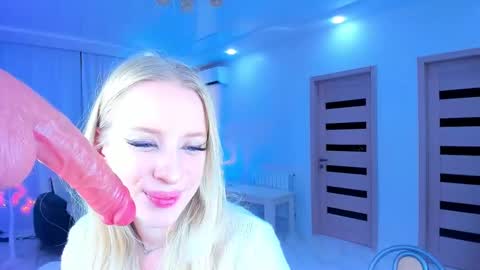 Jenia online show from January 4, 10:24 pm