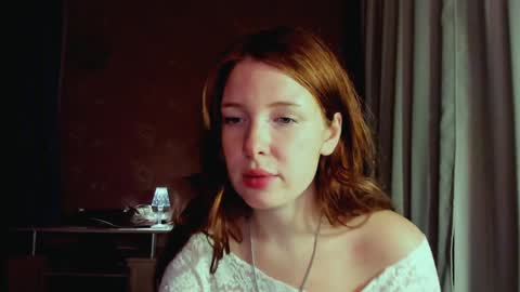 Snapshot of jane_and_star chatting on December 4, 8:18 pm Star online show from December 4, 8:18 pm