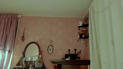 Snapshot of jane_and_star chatting on October 23, 9:35 pm Star online show from October 23, 9:35 pm