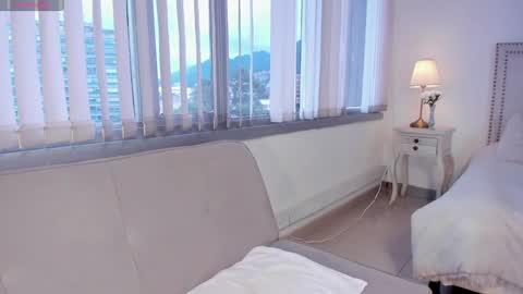 JANE online show from December 17, 1:49 pm