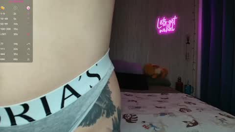 Snapshot of jane_grey03 chatting on June 7, 10:46 pm jane_grey03 online show from June 7, 10:46 pm