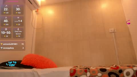 Snapshot of jane_monttgomery chatting on September 23, 3:37 pm Jane M online show from September 23, 3:37 pm