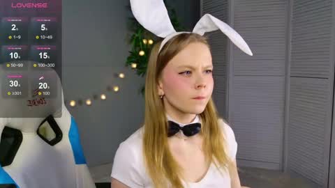 jane_westt online show from April 6, 3:02 pm