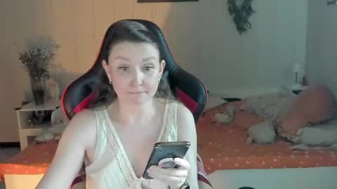 Snapshot of janegrey11 chatting on July 13, 3:26 pm Jane online show from July 13, 3:26 pm