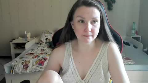 Snapshot of janegrey11 chatting on July 16, 11:05 am Jane online show from July 16, 11:05 am