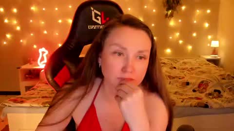 Snapshot of janegrey11 chatting on August 4, 9:06 pm Jane online show from August 4, 9:06 pm