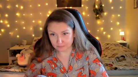 Snapshot of janegrey11 chatting on August 9, 5:01 am Jane online show from August 9, 5:01 am