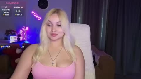 Snapshot of janemiss chatting on April 30, 1:39 pm Jane online show from April 30, 1:39 pm