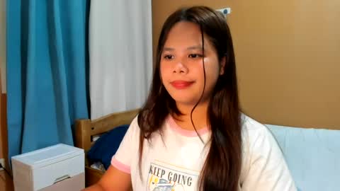 Snapshot of janeyoun18 chatting on July 30, 10:25 am janeyoun18 online show from July 30, 10:25 am