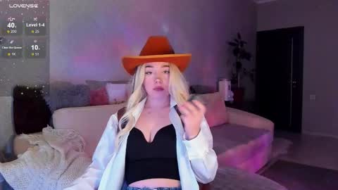 Janice online show from November 24, 6:13 am